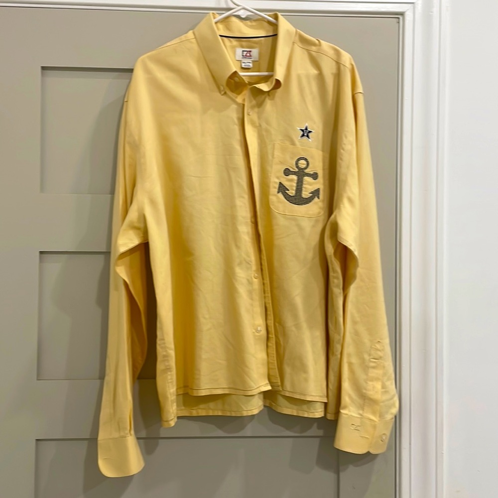 Cutter and Buck button up Vanderbilt shirt !!!